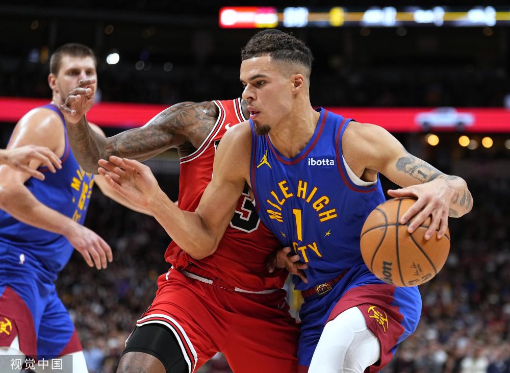 后防线的重 后防线的重