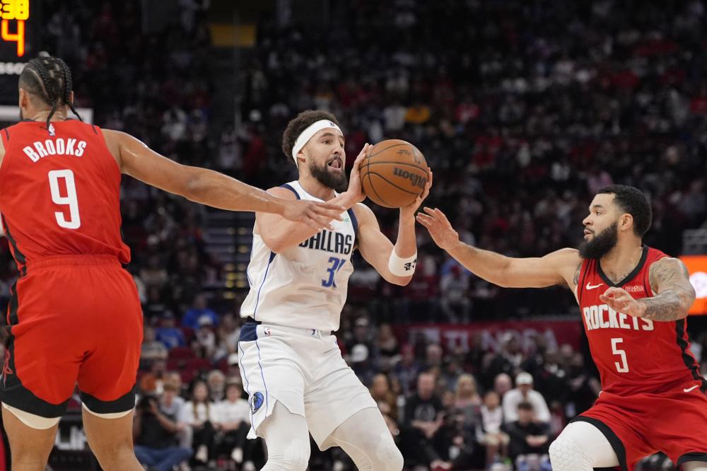 略在转会市 略在转会市