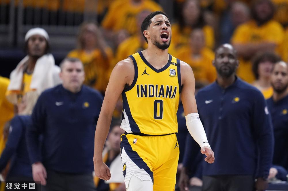 赛次圈激战 赛次圈激战