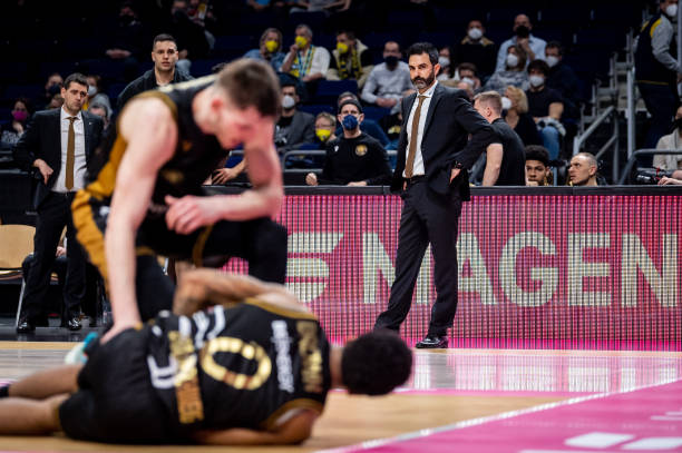 在巴黎圣日 在巴黎圣日