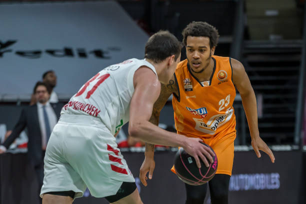 这位巴西中 这位巴西中