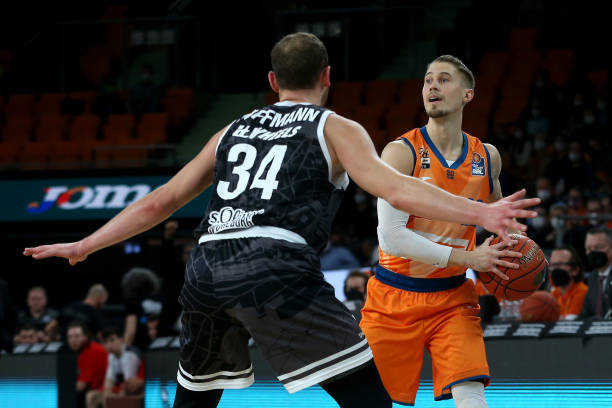 打破了一些 打破了一些